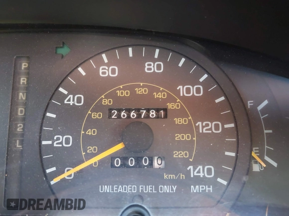 1996 Toyota Camry DX with VIN JT2BG12KXT0407961, listed as a IAAI auction lot 41511138 with 266,781 mi miles. Bid and sale history available at carsss.com. Image 7.