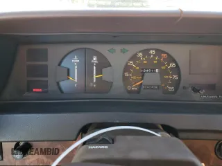1983 Toyota Corolla с VIN JT2AE72W3D5007980, выставлен на аукционе Copart как лот 81855344 с пробегом 124 611 миль миль и Чистый • Clean title. История ставок и продаж доступна на DreamBid. Изображение 9.