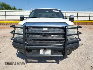 2011 Ford F-250 XL z VIN 1FT7W2BT5BEC57113, wystawiony jako Copart lot #56326645 z przebiegiem 336 690 mil mil oraz Szkoda całkowita • Salvage title. Historia ofert i sprzedaży dostępna na DreamBid. Obrazek 5.