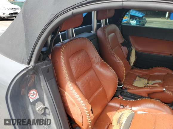 2001 Audi TT z VIN TRUTX28N511012537, wystawiony jako Copart lot #51114915 z przebiegiem 184 528 mil mil oraz Szkoda całkowita • Salvage title. Historia ofert i sprzedaży dostępna na DreamBid. Obrazek 10.