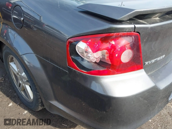 2014 Dodge Avenger SE with VIN 1C3CDZAG7EN218419, listed as a IAAI auction lot 41833778 with 133,192 mi miles. Bid and sale history available at carsss.com. Image 6.