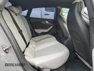 2019 Audi RS 5 Sportback z VIN WUABWCF58KA906988, wystawiony jako Copart lot #56739905 z przebiegiem 34 998 mil mil oraz Szkody całkowita. Historia ofert i sprzedaży dostępna na DreamBid. Obrazek 10.