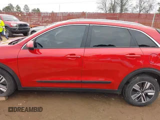 2022 Kia Niro LXS with VIN KNDCB3LC6N5524603, listed as a IAAI auction lot 41371264 with 104,130 mi miles. Bid and sale history available at carsss.com. Image 14.