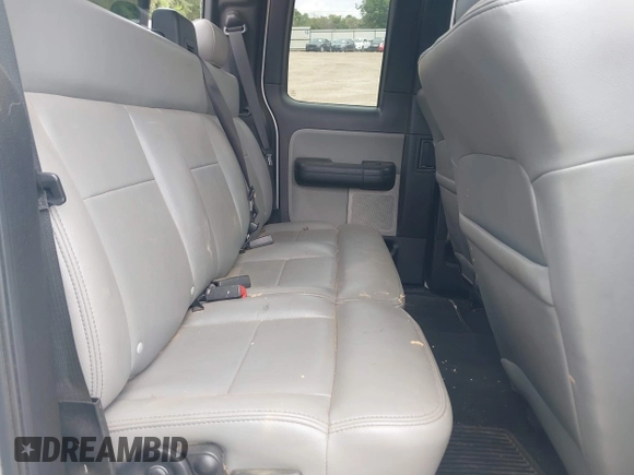 2005 Ford F-150 XLT with VIN 1FTPX14505FA12739, listed as a IAAI auction lot 42138442 with Not provided miles and . Bid and sale history available at DreamBid. Image 8.