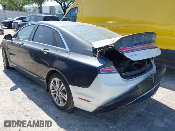 2014 Lincoln MKZ with VIN 3LN6L2GK9ER818561, listed as a IAAI auction lot 42063387 with 143,803 mi miles. Bid and sale history available at carsss.com. Image 3.