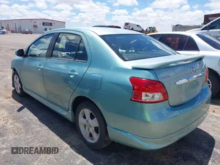 2008 Toyota Yaris with VIN JTDBT923X81201731, listed as a IAAI auction lot 42222388 with 91,079 mi miles. Bid and sale history available at carsss.com. Image 3.
