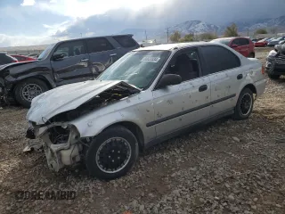 1998 Honda Civic LX z VIN 1HGEJ6670WL028223, wystawiony jako Copart lot #80622334 z przebiegiem 290 038 mil mil oraz Szkoda całkowita • Salvage title. Historia ofert i sprzedaży dostępna na DreamBid. Obrazek 1.