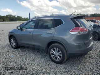2015 Nissan Rogue SV with VIN KNMAT2MT9FP525943, listed as a Copart auction lot 55099095 with 207,145 mi miles and Salvage Title. Bid and sale history available at carsss.com. Image 2.
