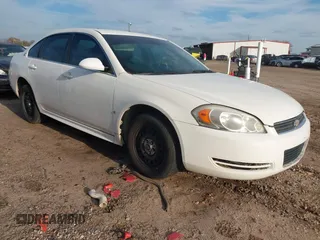 2009 Chevrolet Impala Police Police with VIN 2G1WS57M691314160, listed as a IAAI auction lot 41384304 with 183,742 mi miles. Bid and sale history available at carsss.com. Image 1.