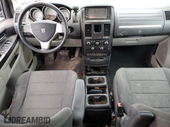2008 Dodge Grand Caravan SE with VIN 2D8HN44HX8R844691, listed as a Copart auction lot 51492135 with 293,865 mi miles and Salvage Title. Bid and sale history available at DreamBid. Image 8.