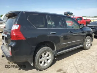 2012 Lexus GX 460 с VIN JTJBM7FX9C5037000, выставлен на аукционе Copart как лот 54923315 с пробегом 152 361 миль миль и Списание • Salvage title. История ставок и продаж доступна на DreamBid. Изображение 3.