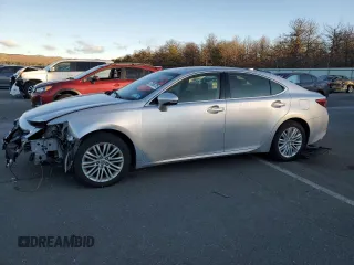 2015 Lexus ES with VIN JTHBK1GG7F2162070, listed as a Copart auction lot 87686705 with 60,303 mi miles and Non Repairable. Bid and sale history available at carsss.com. Image 1.