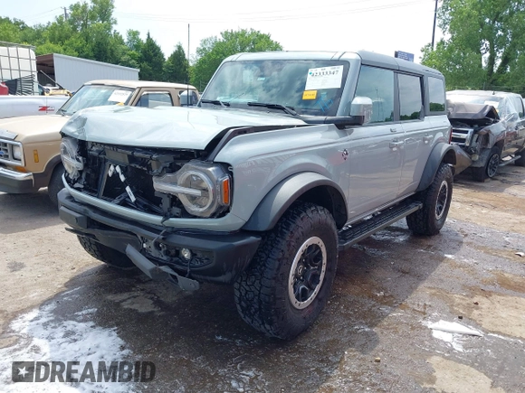 2022 Ford Bronco with VIN 1FMEE5DPXNLA96815, listed as a IAAI auction lot 42333347 with 45,755 mi miles and . Bid and sale history available at DreamBid. Image 2.