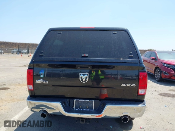 2017 Ram 1500 Big Horn z VIN 1C6RR7LM4HS882771, wystawiony jako IAAI lot #42401357 z przebiegiem 81 646 mil mil oraz . Historia ofert i sprzedaży dostępna na DreamBid. Obrazek 16.