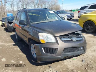 2010 Kia Sportage LX with VIN KNDKGCA32A7697677, listed as a IAAI auction lot 41694920 with 158,212 mi miles and . Bid and sale history available at carsss.com. Image 1.