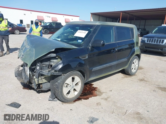 2013 Kia Soul with VIN KNDJT2A50D7503638, listed as a IAAI auction lot 41852148 with 103,489 mi miles. Bid and sale history available at carsss.com. Image 17.