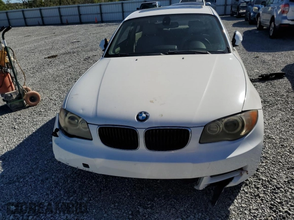 2009 BMW 1 Series 128i with VIN WBAUP73549VK76062, listed as a Copart auction lot 81888874 with Not Provided miles and Salvage Title. Bid and sale history available at carsss.com. Image 5.
