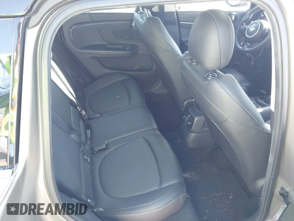 2019 MINI Countryman Cooper S with VIN WMZYT3C58K3E97323, listed as a IAAI auction lot 41490191 with 48,966 mi miles and . Bid and sale history available at DreamBid. Image 8.