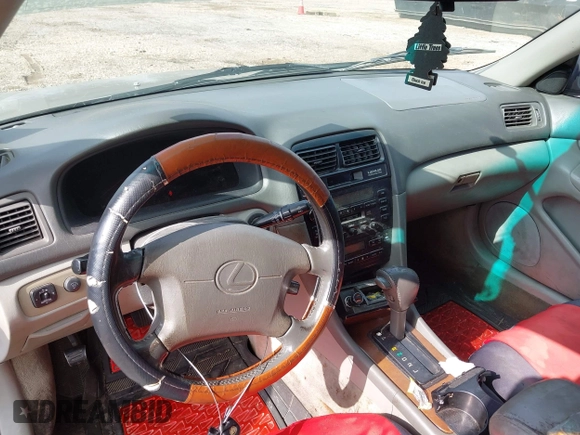 1998 Lexus ES 300 with VIN JT8BF28G9W5016146, listed as a IAAI auction lot 42672230 with 303,819 mi miles and . Bid and sale history available at DreamBid. Image 16.