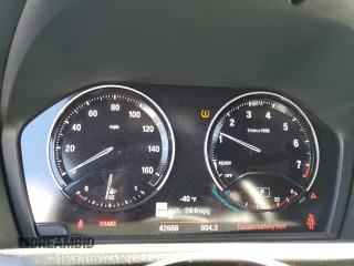2020 BMW X2 xDrive28i with VIN WBXYJ1C09L5N87648, listed as a Copart auction lot 42029595 with 42,688 mi miles and Salvage Title. Bid and sale history available at carsss.com. Image 9.
