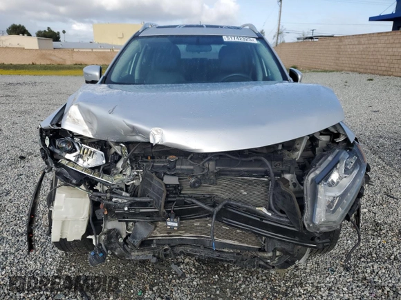 2016 Nissan Rogue SL with VIN 5N1AT2MT0GC744715, listed as a Copart auction lot 51742325 with 52,052 mi miles and Salvage Title. Bid and sale history available at carsss.com. Image 5.