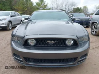 2013 Ford Mustang GT with VIN 1ZVBP8CF1D5261761, listed as a IAAI auction lot 42173607 with 76,658 mi miles and . Bid and sale history available at DreamBid. Image 12.
