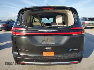 2021 Chrysler Pacifica Hybrid Touring L with VIN 2C4RC1L76MR578340, listed as a Copart auction lot 54748445 with 137,390 mi miles and Salvage title. Bid and sale history available at DreamBid. Image 6.