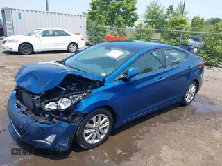 2015 Hyundai Elantra SE с VIN KMHDH4AE6FU350967, выставлен на аукционе IAAI как лот 42390152 с пробегом 92 181 миль миль и . История ставок и продаж доступна на DreamBid. Изображение 2.