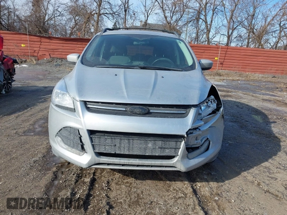 2013 Ford Escape SE with VIN 1FMCU9G98DUD51808, listed as a IAAI auction lot 41527022 with 141,471 mi miles. Bid and sale history available at carsss.com. Image 6.