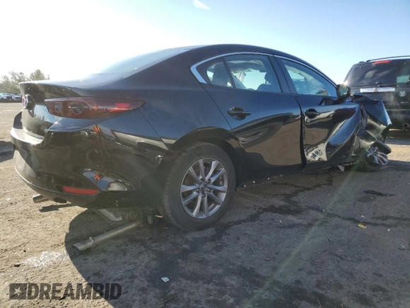 2021 Mazda 3 2.0 with VIN 3MZBPAA74MM207075, listed as a Copart auction lot 86731134 with 52,175 mi miles and Salvage Title. Bid and sale history available at DreamBid. Image 3.
