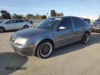 2004 Volkswagen Jetta GLS with VIN 3VWSE69M64M020143, listed as a Copart auction lot 52111795 with 175,088 mi miles and Salvage title. Bid and sale history available at DreamBid. Image 1.