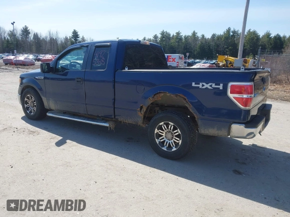 2009 Ford F-150 STX with VIN 1FTRX14889KB49041, listed as a IAAI auction lot 41925348 with 105,253 mi miles. Bid and sale history available at carsss.com. Image 3.