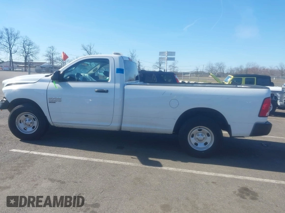 2022 Ram 1500 Tradesman with VIN 3C6JR6DG5NG441976, listed as a IAAI auction lot 41690967 with 34,003 mi miles and . Bid and sale history available at DreamBid. Image 14.