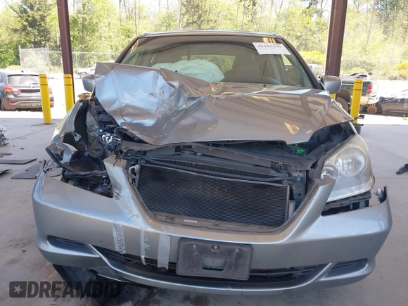 2007 Honda Odyssey EX-L with VIN 5FNRL38657B035542, listed as a IAAI auction lot 42185191 with Not Provided miles and . Bid and sale history available at DreamBid. Image 13.