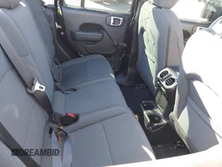 2024 Jeep Gladiator Sport S с VIN 1C6HJTAG6RL111586, выставлен на аукционе IAAI как лот 41833397 с пробегом 2 452 миль миль и . История ставок и продаж доступна на DreamBid. Изображение 8.