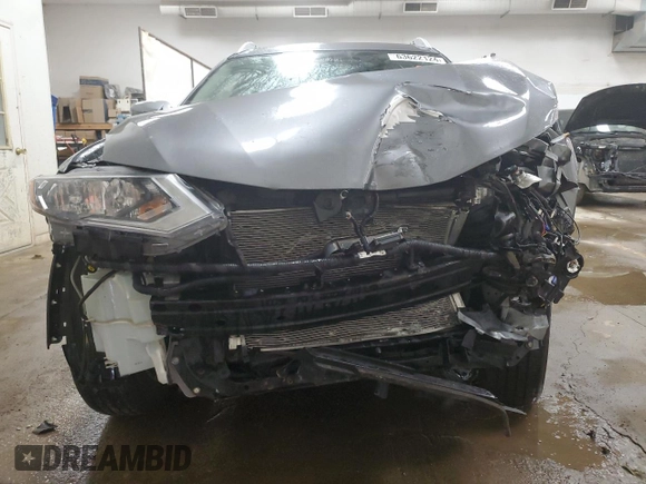 2018 Nissan Rogue SV with VIN KNMAT2MV2JP519346, listed as a Copart auction lot 63622124 with 132,141 mi miles and Clean Title. Bid and sale history available at carsss.com. Image 5.
