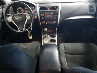 2015 Nissan Altima 2.5 SV with VIN 1N4AL3AP3FC459822, listed as a Copart auction lot 87637145 with 209,738 mi miles and Salvage Title. Bid and sale history available at carsss.com. Image 8.