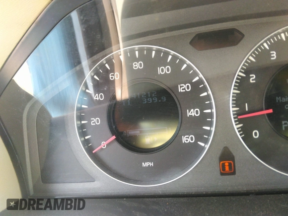 2007 Volvo S80 I6 with VIN YV1AS982871043203, listed as a IAAI auction lot 42150198 with 141,212 mi miles. Bid and sale history available at carsss.com. Image 7.
