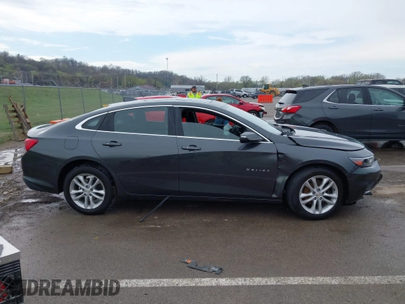 2018 Chevrolet Malibu LT with VIN 1G1ZD5ST2JF132801, listed as a IAAI auction lot 41887978 with 137,269 mi miles and . Bid and sale history available at carsss.com. Image 13.
