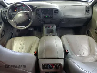 2002 Ford Expedition Eddie Bauer with VIN 1FMPU18L22LA88795, listed as a Copart auction lot 49860805 with 195,631 mi miles and Salvage title. Bid and sale history available at DreamBid. Image 8.