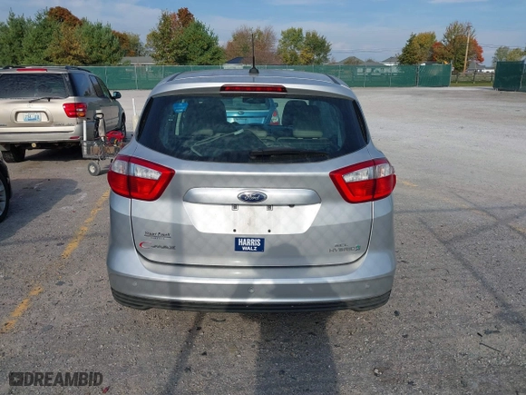 2015 Ford C-Max Hybrid SEL with VIN 1FADP5BU0FL111493, listed as a IAAI auction lot 40675780 with 99,891 mi miles. Bid and sale history available at carsss.com. Image 16.