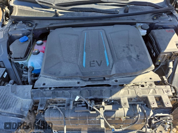 2024 Hyundai Ioniq 5 Limited z VIN KM8KRDDF7RU327839, wystawiony jako Copart lot #51738215 z przebiegiem 7 385 mil mil oraz Szkoda całkowita • Salvage title. Historia ofert i sprzedaży dostępna na DreamBid. Obrazek 11.