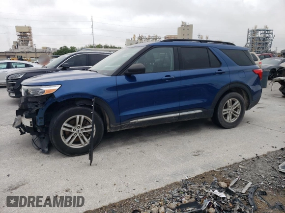 2022 Ford Explorer XLT with VIN 1FMSK7DH9NGA81828, listed as a Copart auction lot 51229085 with 66,468 mi miles and Salvage Title. Bid and sale history available at carsss.com. Image 1.