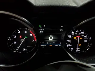 2019 Alfa Romeo Stelvio z VIN ZASPAKAN2K7C32117, wystawiony jako Copart lot #41795675 z przebiegiem 90 124 mil mil oraz Szkoda całkowita • Salvage title. Historia ofert i sprzedaży dostępna na DreamBid. Obrazek 9.
