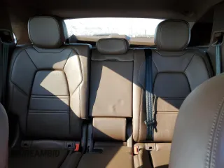 2021 Porsche Cayenne z VIN WP1AA2AY7MDA00348, wystawiony jako Copart lot #70941032 z przebiegiem 22 755 mil mil oraz . Historia ofert i sprzedaży dostępna na DreamBid. Obrazek 10.
