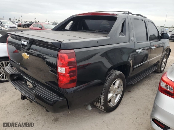 2013 Chevrolet Avalanche LTZ with VIN 3GNMCGE06DG360781, listed as a Copart auction lot 76562734 with 0 mi miles and Non Repairable. Bid and sale history available at carsss.com. Image 3.