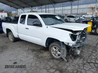 2012 Toyota Tacoma with VIN 5TFTX4CN0CX014208, listed as a IAAI auction lot 41721892 with 207,656 mi miles and . Bid and sale history available at DreamBid. Image 1.