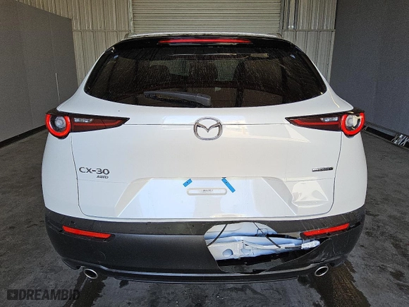 2025 Mazda CX-30 2.5 S Preferred Package with VIN 3MVDMBCM9SM752715, listed as a Copart auction lot 43167605 with NaN miles and Clean Title. Bid and sale history available at carsss.com. Image 6.