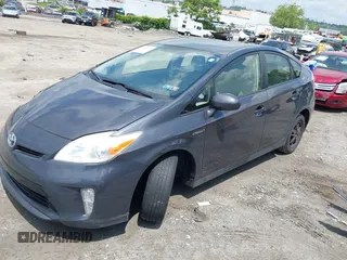 2014 Toyota Prius Four with VIN JTDKN3DUXE0368475, listed as a IAAI auction lot 42393101 with 186,108 mi miles and . Bid and sale history available at DreamBid. Image 18.