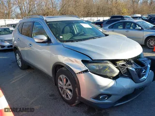 2016 Nissan Rogue S with VIN 5N1AT2MM8GC730313, listed as a IAAI auction lot 40823920 with 140,036 mi miles. Bid and sale history available at carsss.com. Image 1.
